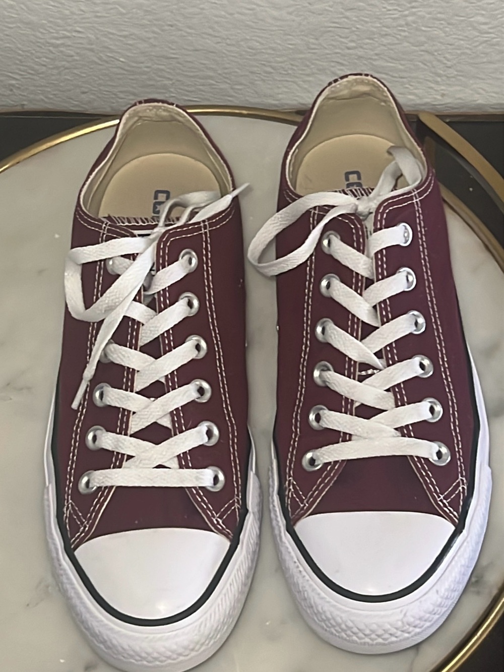 Converse chuck taylor canvas all star burgundy sneakers 9
